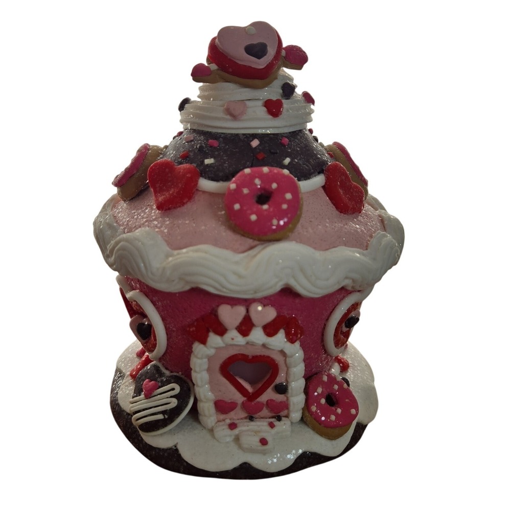 Valentine Gingerbread House Decor Pink Donut‎ Candy Cottage Glitter Sweet Shop